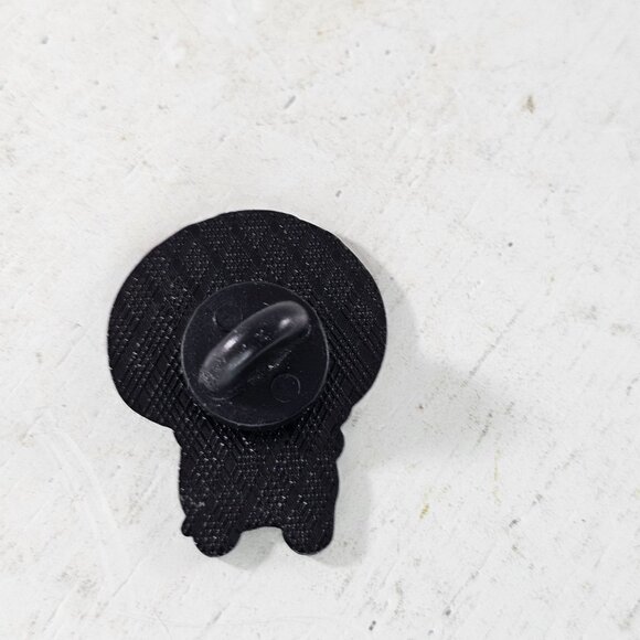 Mushroom Character Enamel Pin Holding Leaf Quirky Fantasy Woodland Creature - Picture 5 of 8